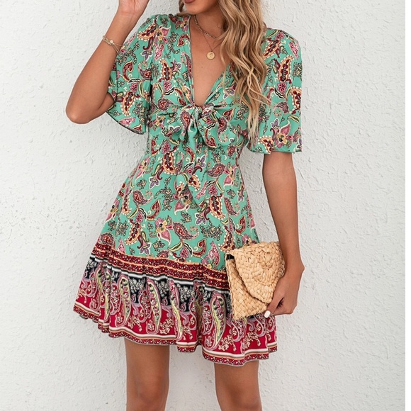 Boho Paisley Floral Print Butterfly Print Mini Dress - Picture 2 of 6